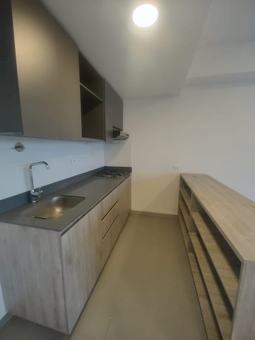 Apartamento de 3 alcobas en venta en El Porvenir, Rionegro, 76 m² · foto 4 de 15