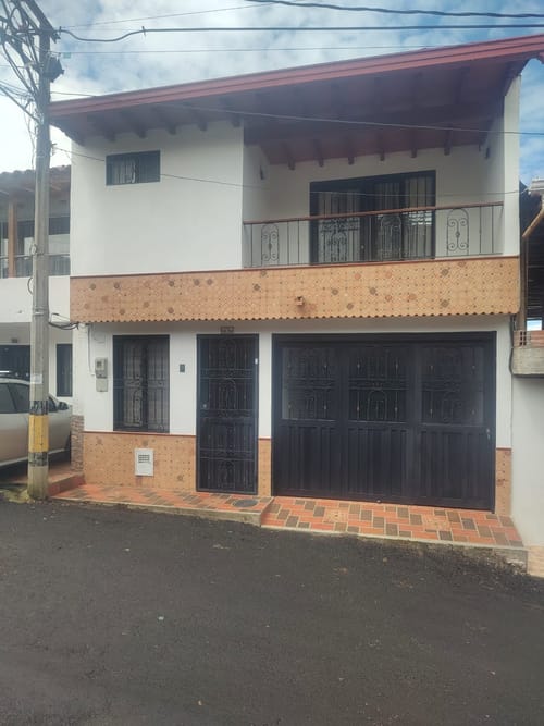 Casa de 3 alcobas en venta en El Carmen De Viboral, El Carmen de Viboral, 190 m² · foto 2 de 20