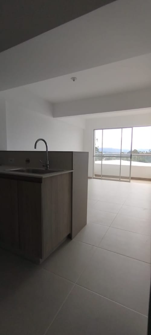 Apartamento de 3 alcobas en venta en La Industrial, Marinilla, 60 m² · foto 5 de 17