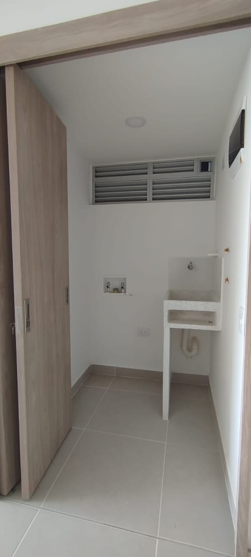 Apartamento de 3 alcobas en venta en La Industrial, Marinilla, 60 m² · foto 7 de 17