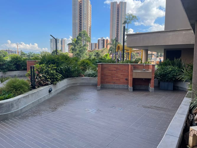 Apartamento de 3 alcobas en arriendo en Entreamigos, Sabaneta, 87 m² · foto 5 de 18