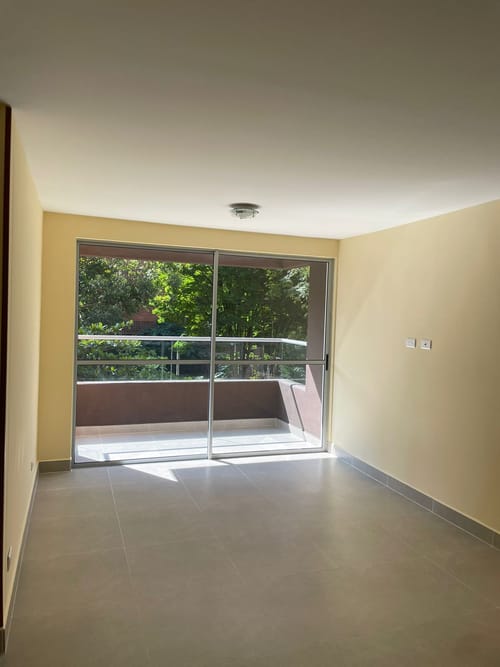 Apartamento de 3 alcobas en arriendo en Entreamigos, Sabaneta, 87 m² · foto 6 de 18