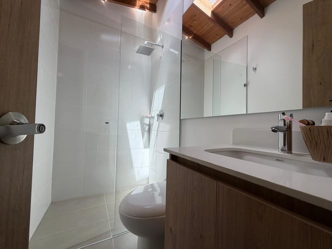 Casa de 3 alcobas en venta en La Ceja, 129 m² · foto 12 de 16
