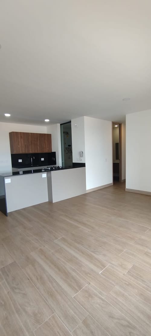 Apartamento de 2 alcobas en venta en El Porvenir, Rionegro, 77 m² · foto 5 de 16