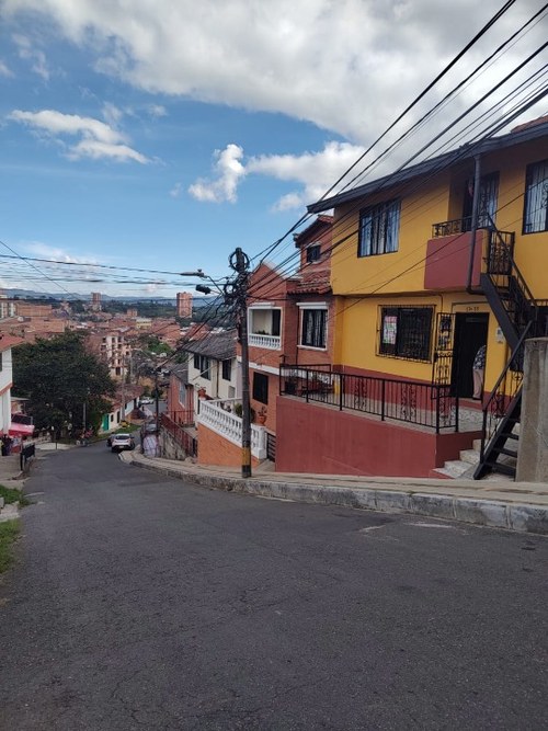 Casa de 2 alcobas en venta en El Porvenir, Rionegro, 48 m² · foto 2 de 12