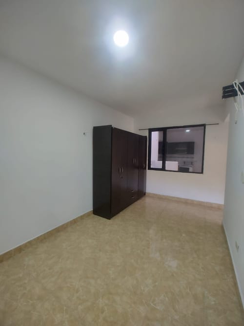 Casa de 2 alcobas en venta en El Porvenir, Rionegro, 48 m² · foto 10 de 12
