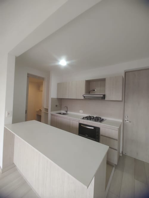 Apartamento de 3 alcobas en venta en Rionegro, 80 m² · foto 6 de 20
