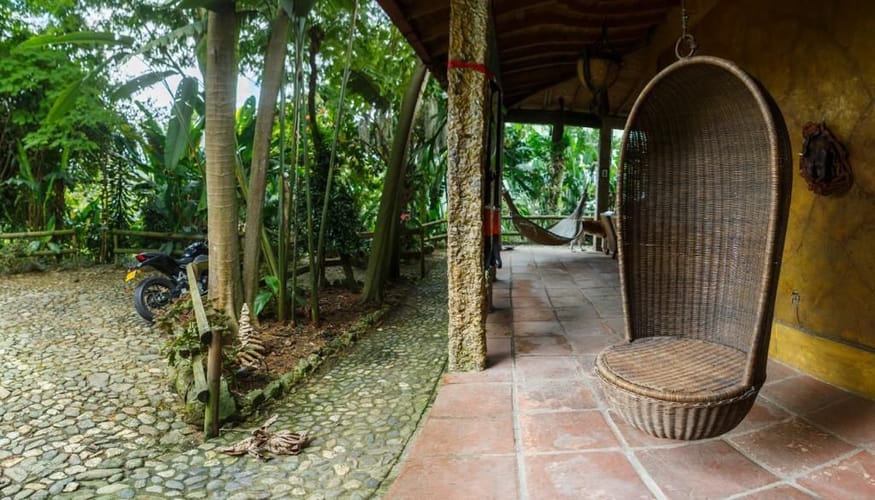 Casa de 6 alcobas en venta en Pueblo Viejo, La Estrella, 310 m² · foto 2 de 24