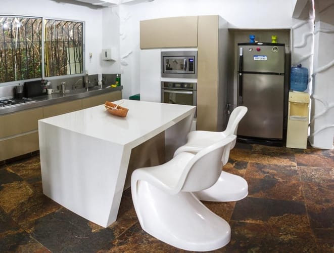 Casa de 6 alcobas en venta en Pueblo Viejo, La Estrella, 310 m² · foto 6 de 24