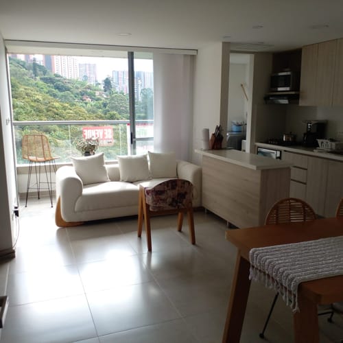 Apartamento de 2 alcobas en venta en Mesa, Envigado, 62 m² · foto 3 de 20