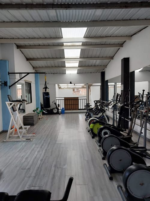 Local en venta en El Porvenir, Rionegro, 210 m² · foto 2 de 18