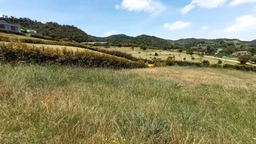 Lote en venta en La Ceja, 1284 m² · foto 5 de 7