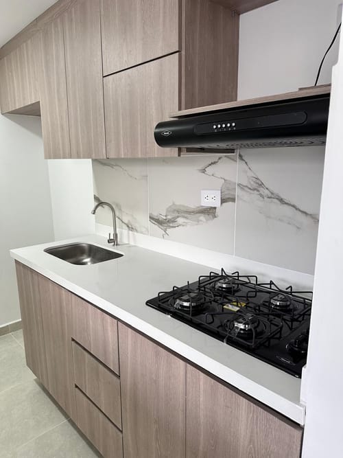 Apartamento de 2 alcobas en venta en La Ceja, 49 m² · foto 2 de 18