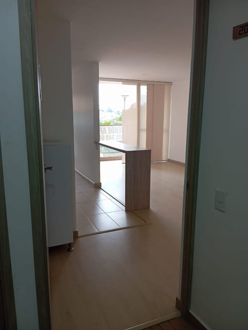 Apartamento de 2 alcobas en venta en La Industrial, Marinilla, 62 m² · foto 3 de 17