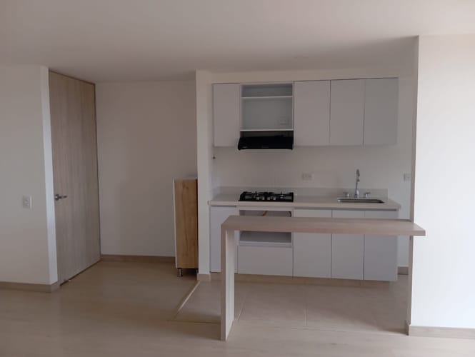 Apartamento de 2 alcobas en venta en La Industrial, Marinilla, 62 m² · foto 4 de 17