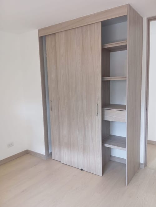 Apartamento de 2 alcobas en venta en La Industrial, Marinilla, 62 m² · foto 6 de 17