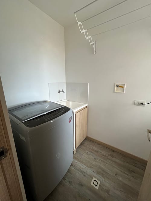 Apartamento de 2 alcobas en venta en El Porvenir, Rionegro, 69 m² · foto 19 de 20