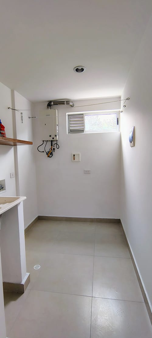 Apartamento de 2 alcobas en venta en Rionegro, 73 m² · foto 3 de 12