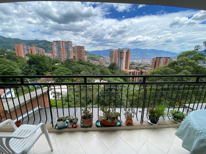 Apartamento de 3 alcobas en venta en Mesa, Envigado, 127 m² · foto 2 de 15