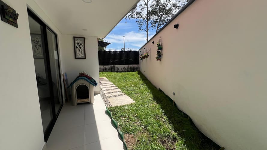 Casa de 4 alcobas en venta en El Porvenir, Rionegro, 240 m² · foto 4 de 20