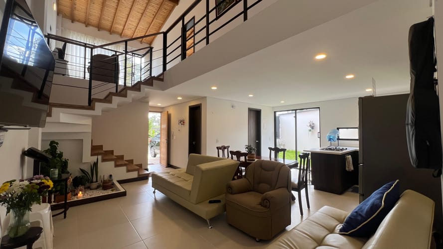 Casa de 4 alcobas en venta en El Porvenir, Rionegro, 240 m² · foto 8 de 20