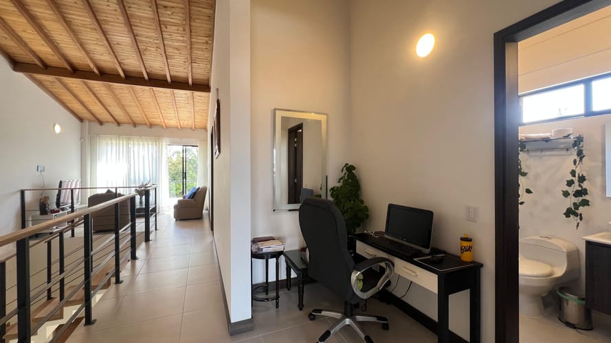 Casa de 4 alcobas en venta en El Porvenir, Rionegro, 240 m² · foto 12 de 20