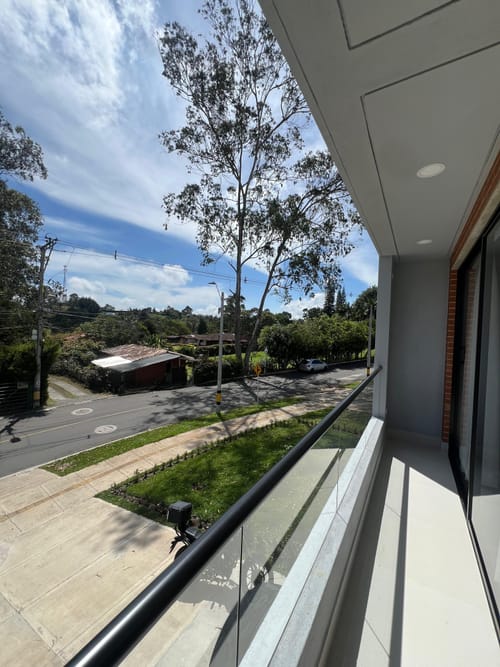 Casa de 4 alcobas en venta en El Porvenir, Rionegro, 240 m² · foto 15 de 20