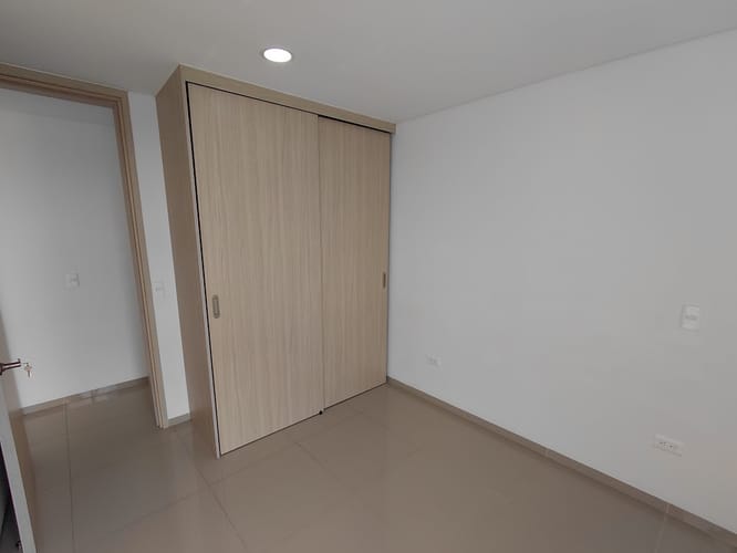 Apartamento de 2 alcobas en venta en La Industrial, Marinilla, 64 m² · foto 13 de 20