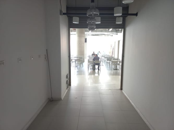 Local en venta en Boston, Medellín, 17 m² · foto 6 de 7