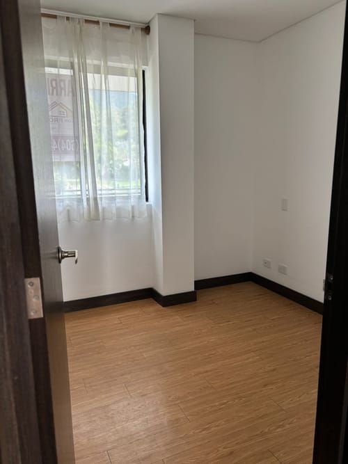 Apartamento de 2 alcobas en venta en El Retiro, 67 m² · foto 6 de 11
