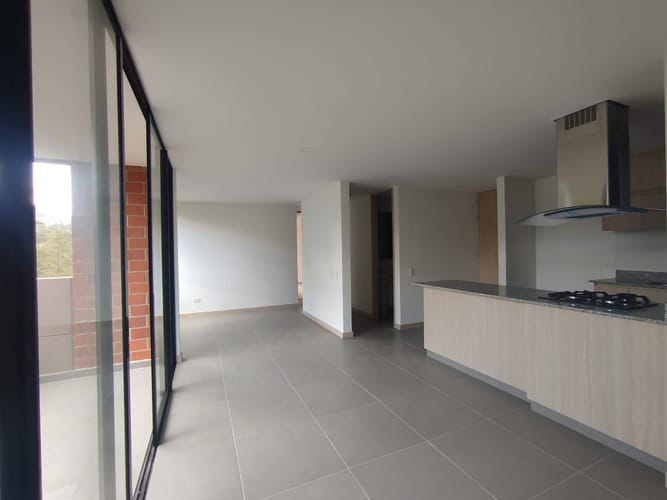 Apartamento de 2 alcobas en venta en El Retiro, 74 m² · foto 3 de 17