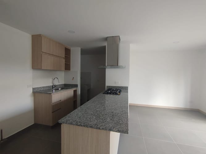 Apartamento de 2 alcobas en venta en El Retiro, 74 m² · foto 6 de 17