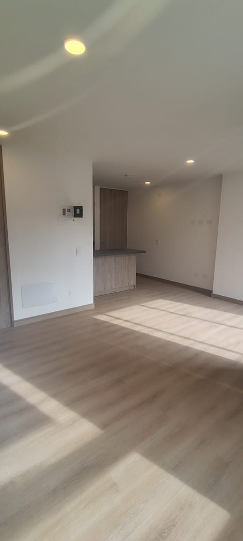 Apartamento de 2 alcobas en arriendo en San Nicolas, La Ceja, 70 m² · foto 4 de 18