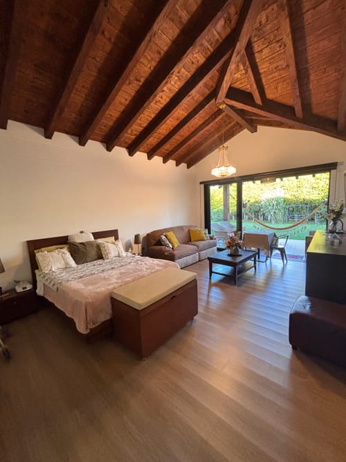 Casa de 4 alcobas en venta en Fontibon, Rionegro, 420 m² · foto 3 de 24