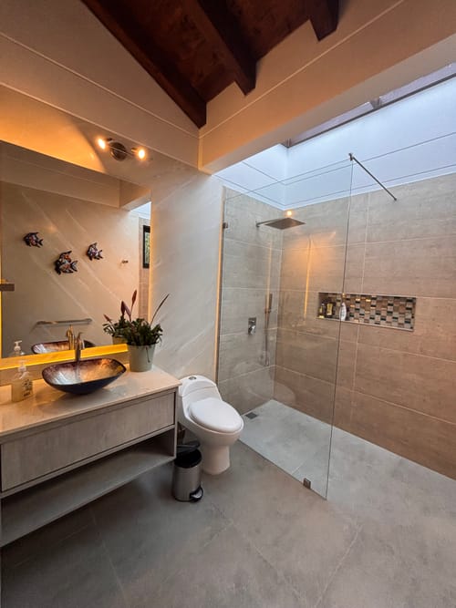 Casa de 4 alcobas en venta en Fontibon, Rionegro, 420 m² · foto 4 de 24