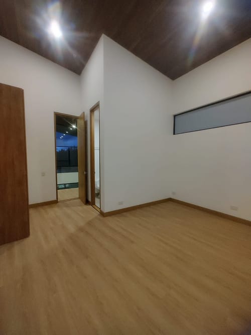 Apartamento de 2 alcobas en venta en El Porvenir, Rionegro, 139 m² · foto 12 de 20