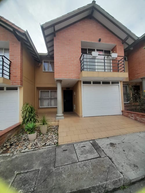 Casa de 4 alcobas en venta en El Porvenir, Rionegro, 130 m² · foto 2 de 14