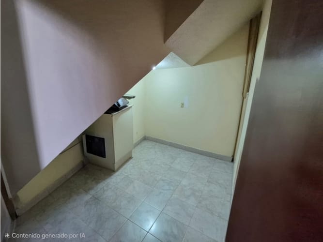 Casa de 13 alcobas en venta en Las Nieves, Tunja, 182 m² · foto 5 de 24