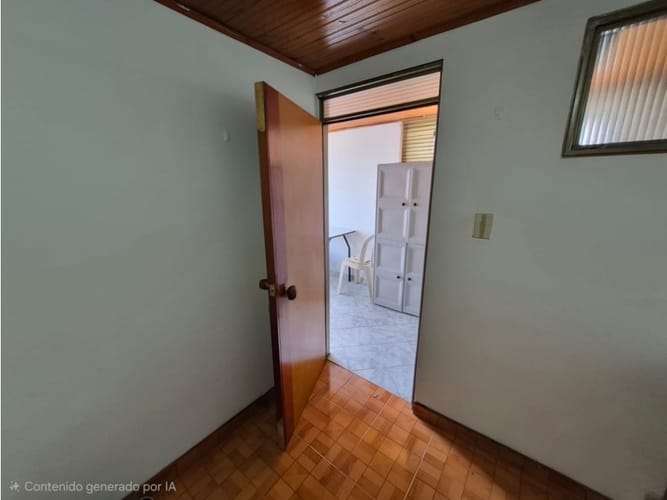 Casa de 13 alcobas en venta en Las Nieves, Tunja, 182 m² · foto 18 de 24