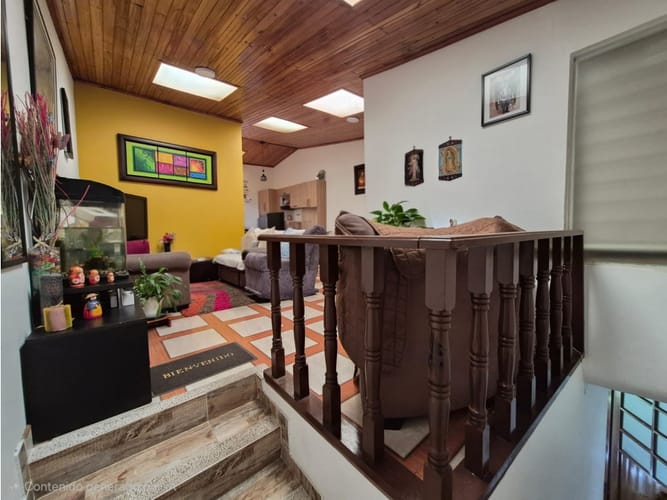 Casa de 13 alcobas en venta en Las Nieves, Tunja, 182 m² · foto 23 de 24