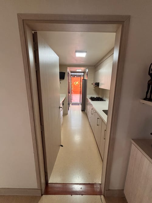 Apartamento de 2 alcobas en venta en Las Lomas, Medellín, 147 m² · foto 15 de 23