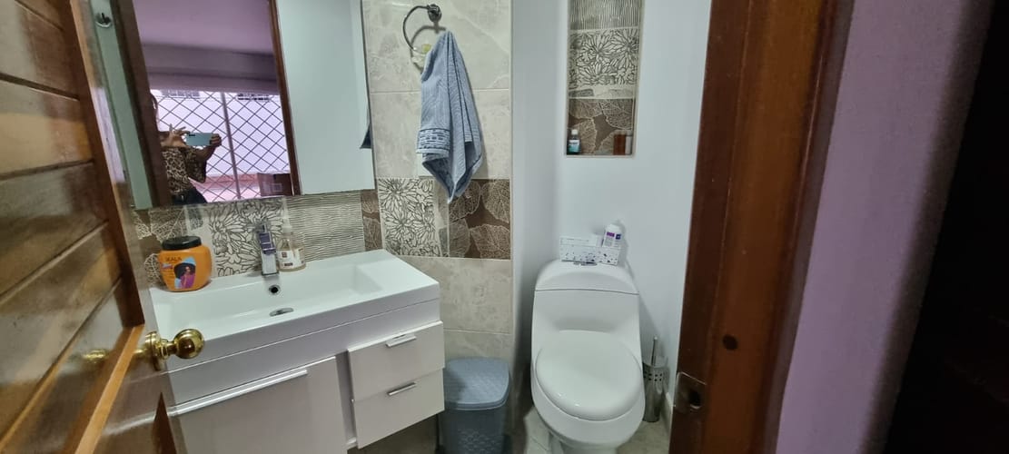 Apartamento de 3 alcobas en venta en Santa Barbara, Bogotá, 111 m² · foto 10 de 16