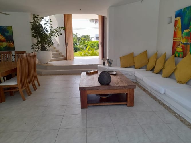 Casa de 5 alcobas en venta en Girardot, Girardot, 610 m² · foto 7 de 17
