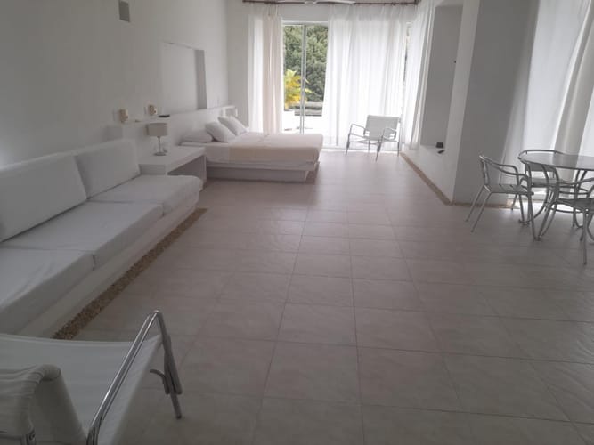 Casa de 5 alcobas en venta en Girardot, Girardot, 610 m² · foto 10 de 17