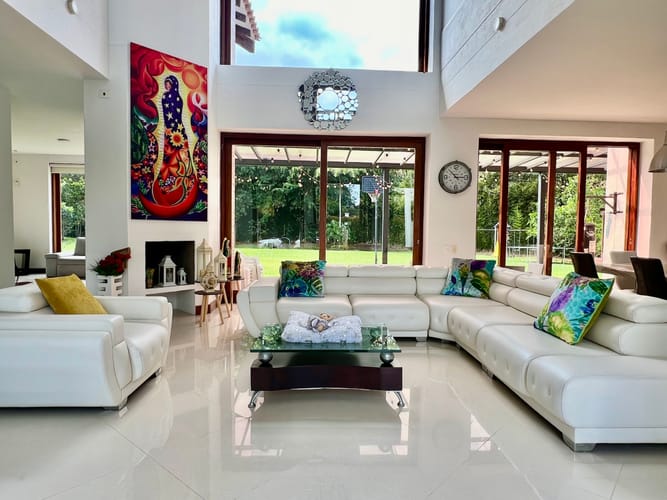 Casa de 4 alcobas en venta en Vía Las Palmas, Medellín, 500 m² · foto 4 de 23