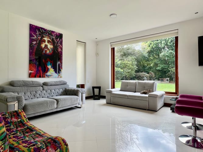Casa de 4 alcobas en venta en Vía Las Palmas, Medellín, 500 m² · foto 6 de 23