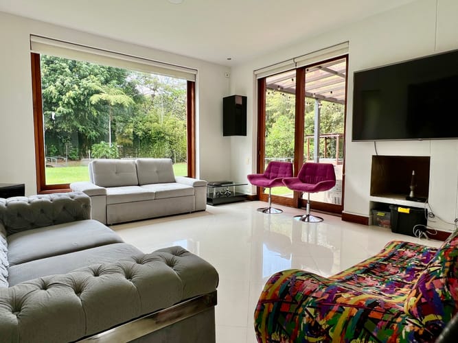 Casa de 4 alcobas en venta en Vía Las Palmas, Medellín, 500 m² · foto 7 de 23