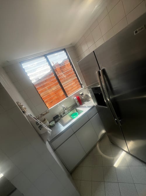 Apartamento de 4 alcobas en venta en Laureles, Medellín, 136 m² · foto 11 de 24