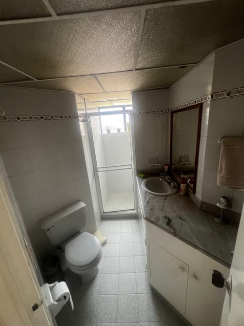 Apartamento de 4 alcobas en venta en Laureles, Medellín, 136 m² · foto 17 de 24
