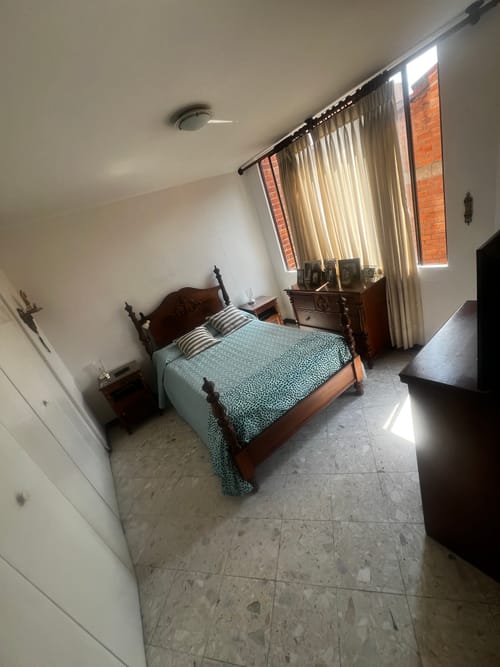 Apartamento de 4 alcobas en venta en Laureles, Medellín, 136 m² · foto 19 de 24